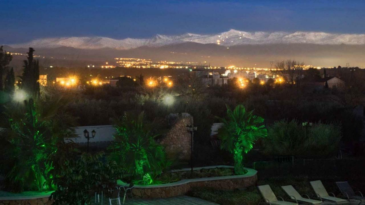 Villa Capricho De Luna Caparacena Buitenkant foto